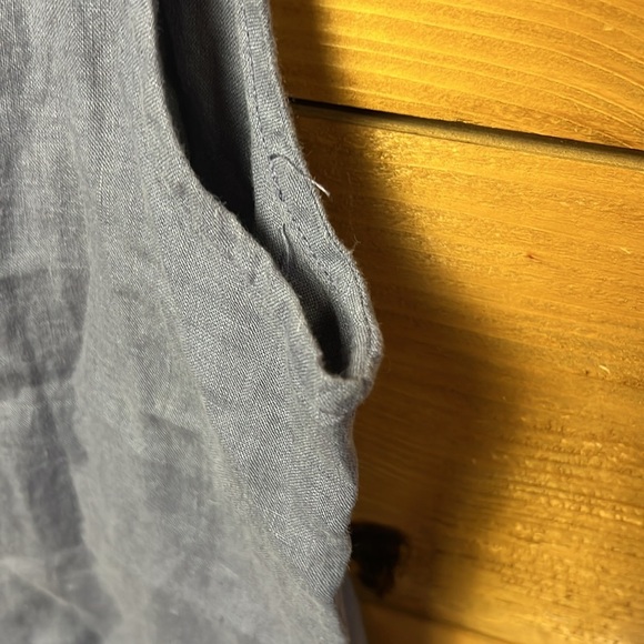 Bryn Walker Sleeveless Linen Shirt Womens Md Button Up Casual USA Blue summer - Picture 9 of 10